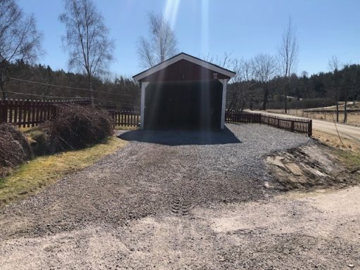 Breddad och tillsnyggad parkering